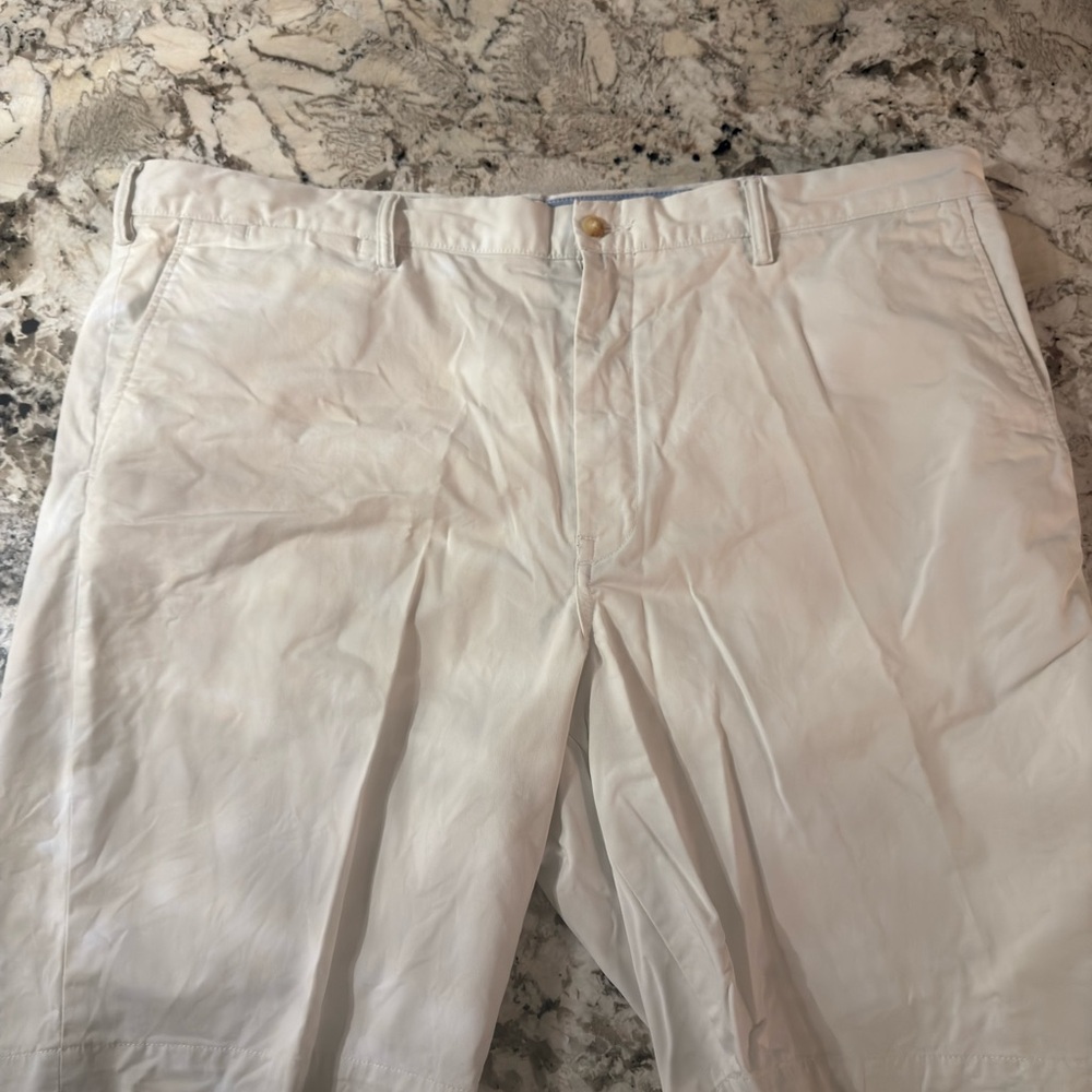 Polo Ralph Lauren Men’s White Shorts 9” 44T 44L